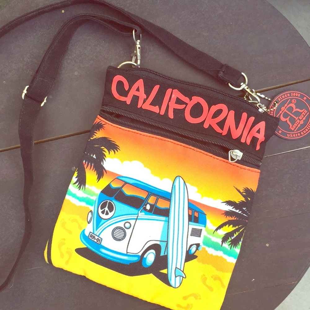 Robin Ruth California-themed purse.